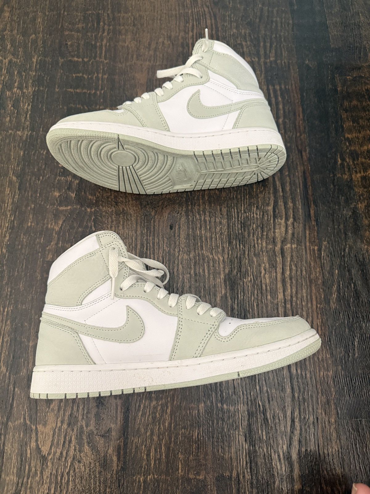 Jordan Brand Jordan 1 High Seafoam Size US 10 / IT 40 - 3 Thumbnail