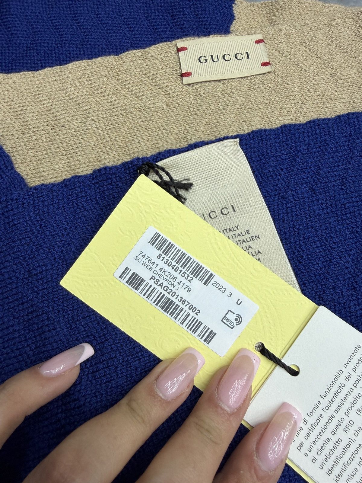 Gucci Gucci Navy/Beige Scarf Size ONE SIZE - 9 Thumbnail