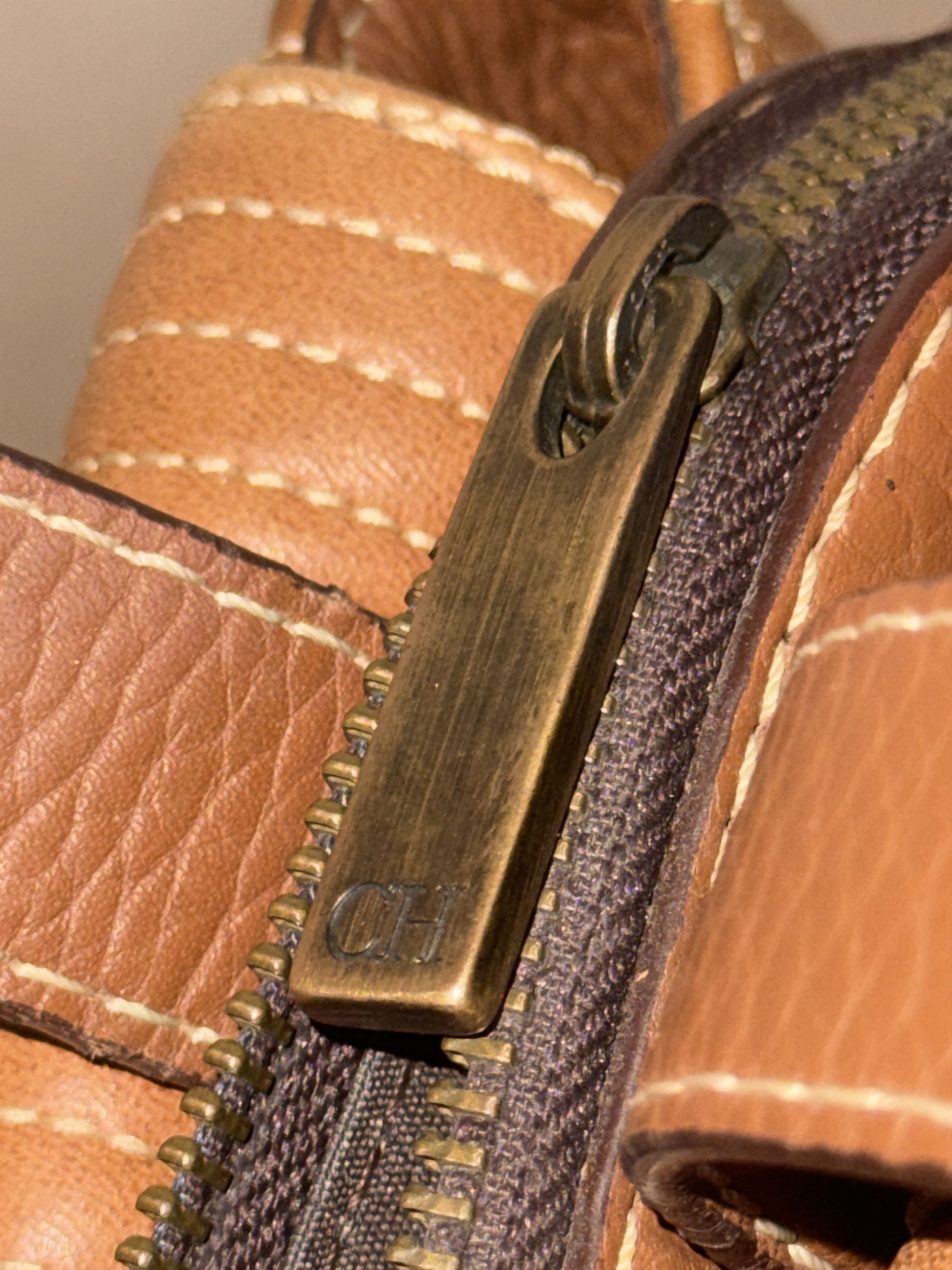 Carolina Herrera Rare handbag quilted leather camel brown CH monogrammed Size ONE SIZE - 21 Thumbnail