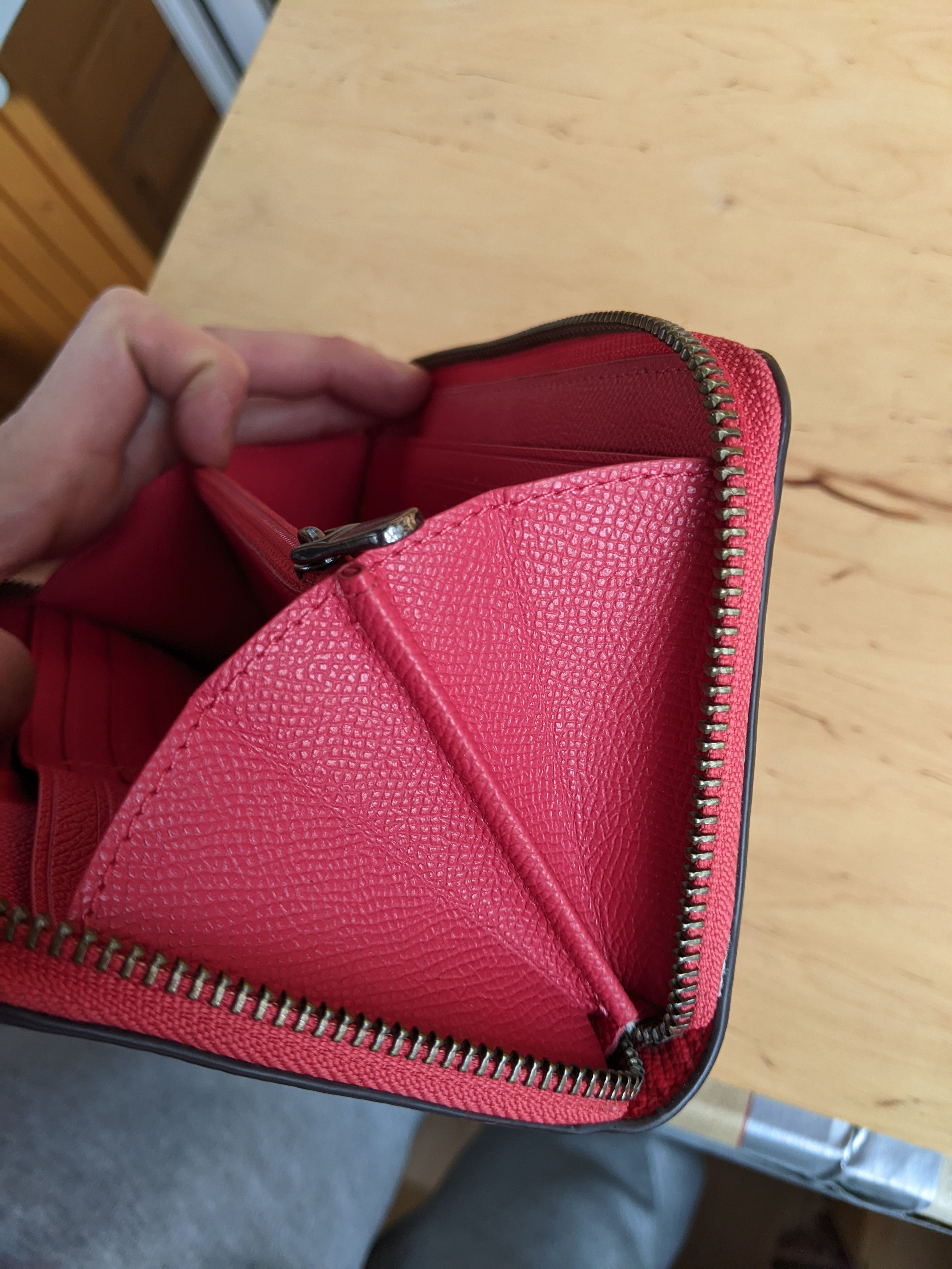 Coach Coach Accordion Zip Wallet Red Prada Vivienne Westwood Size ONE SIZE - 19 Thumbnail