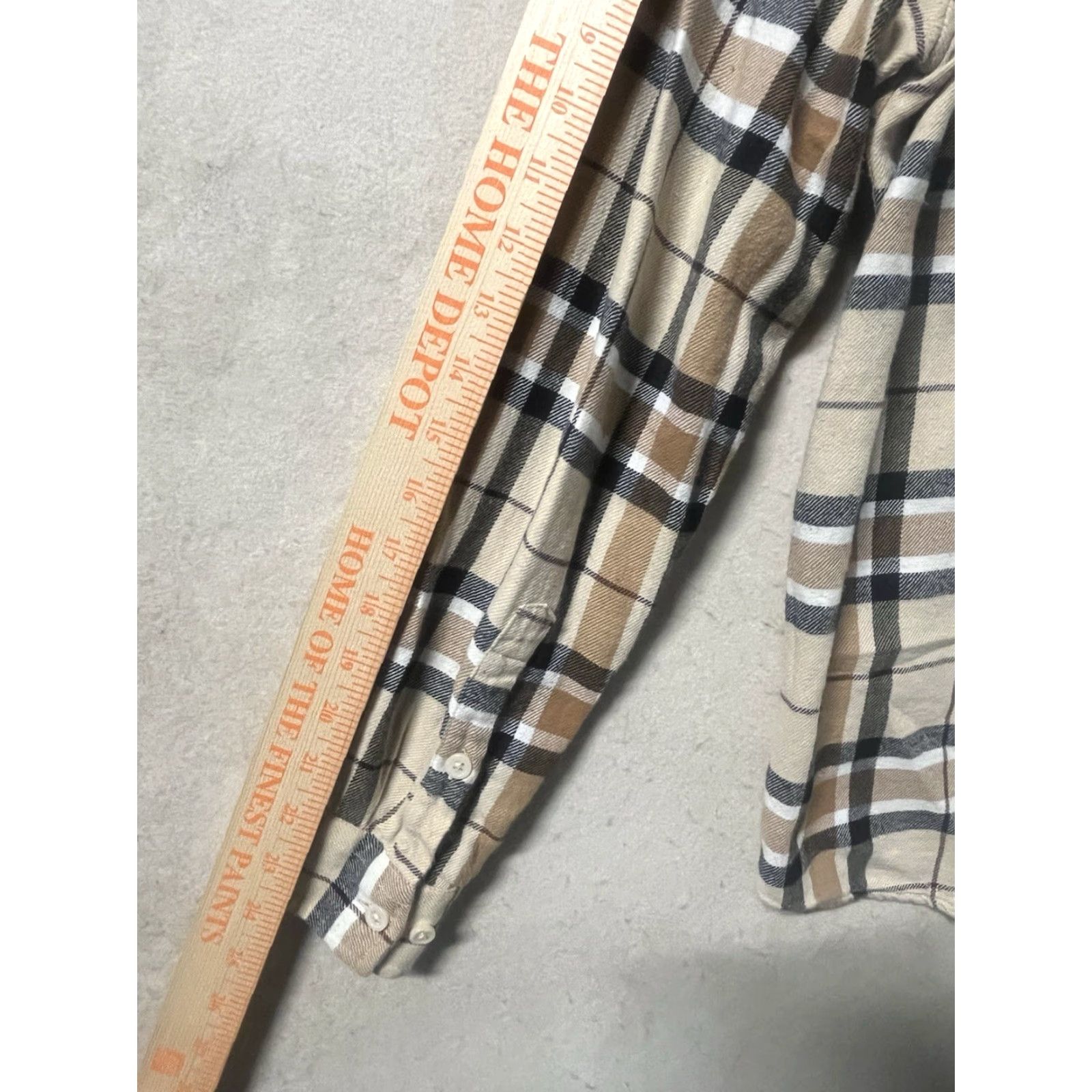 H&M H&M Plaid Flannel Shirt Button-Up Regular Fit Multicolor Light Brown Men M Size US M / EU 48-50 / 2 - 5 Thumbnail