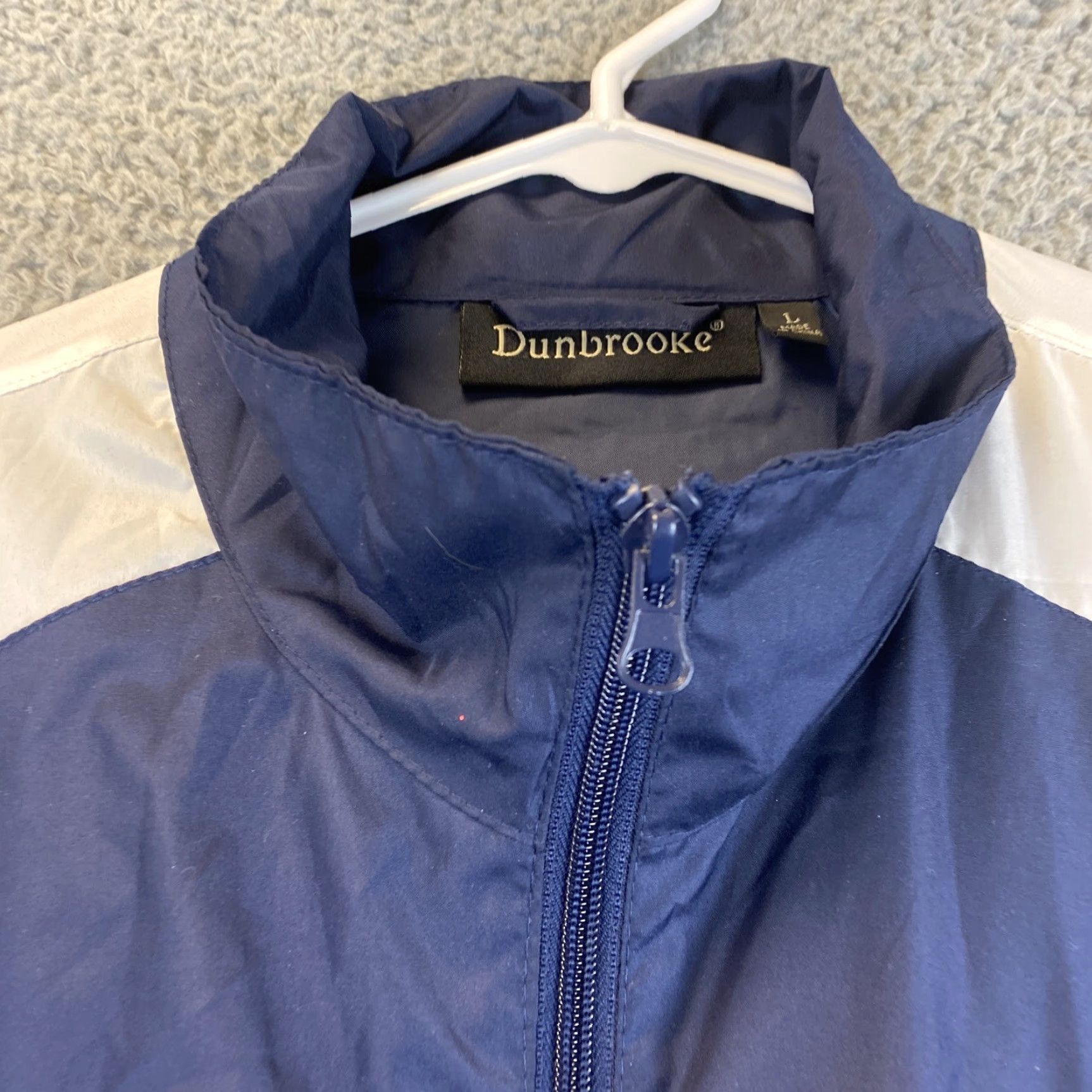 Izod IZOD Dunbrook Men L Large Broncos Windbreake Jacket Navy Zip Up Zip Pockets 70-21 Size US L / EU 52-54 / 3 - 3 Thumbnail