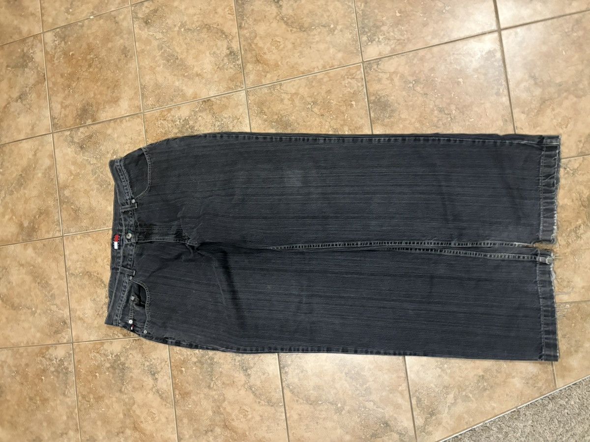 Tommy Hilfiger Black Pinstripe Vintage Tommy Hilfiger Jeans Size US 36 / EU 52 - 1 Thumbnail