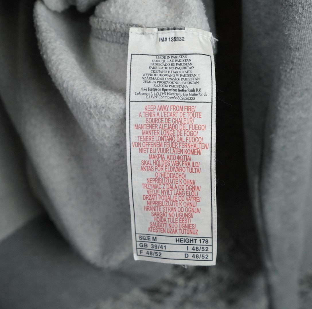 Nike × Vintage Y2K vintage Nike Swoosh hoodie Sportswear Retro Style 00s Size US M / EU 48-50 / 2 - 6 Thumbnail