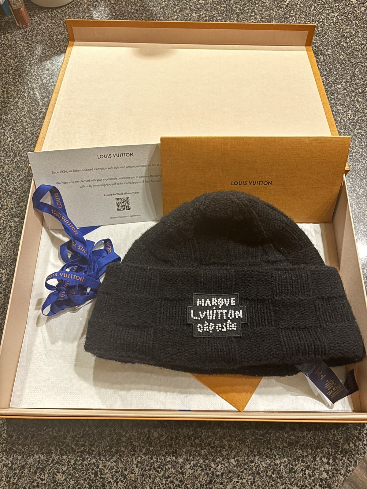 Louis Vuitton Louis Vuitton Pearls Beanie Size ONE SIZE - 1 Thumbnail
