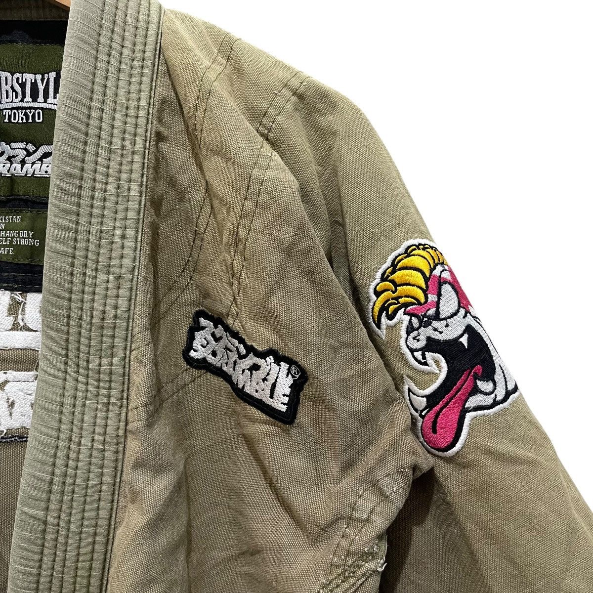 Japanese Brand Vintage Mobstyles Tokyo Scramble Patches Buttonless Jacket Size US M / EU 48-50 / 2 - 4 Thumbnail
