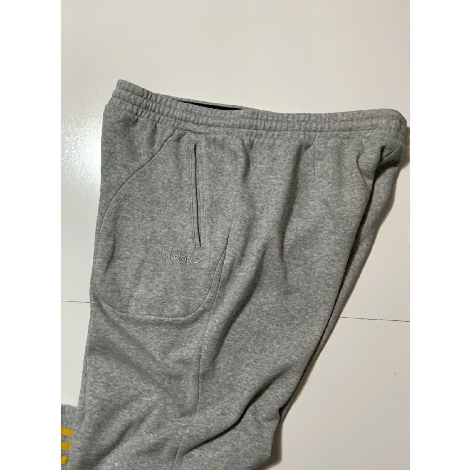 Adidas Adidas Neo Slim Heather Grey 3 Stripes Athletic Track Jogger Sweatpants Sz. L Men Pants Gray Activewear Size US 33 - 7 Thumbnail