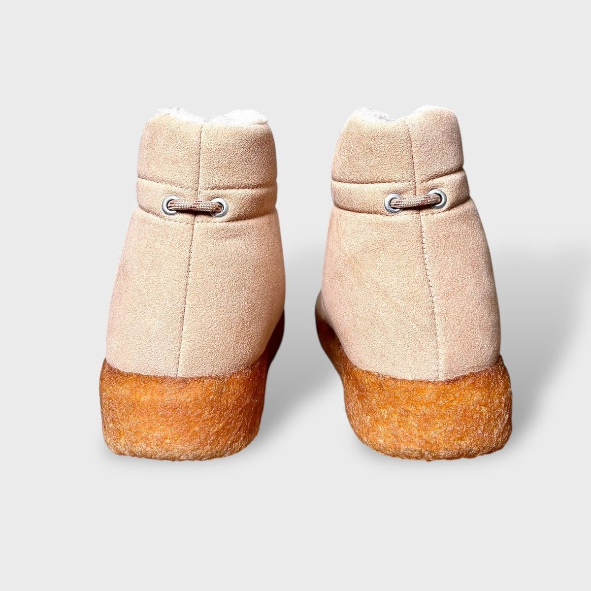 Malibu Sandals Malibu Women Quilted Fabric Little Dume Beige Boots Sz 7 Size US 7 / IT 37 - 9 Thumbnail