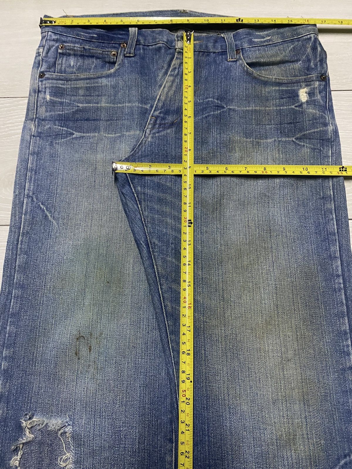 Vintage Vintage Japanese Brand Mud Wash Distressed Loose Jeans Size US 33 - 17 Thumbnail