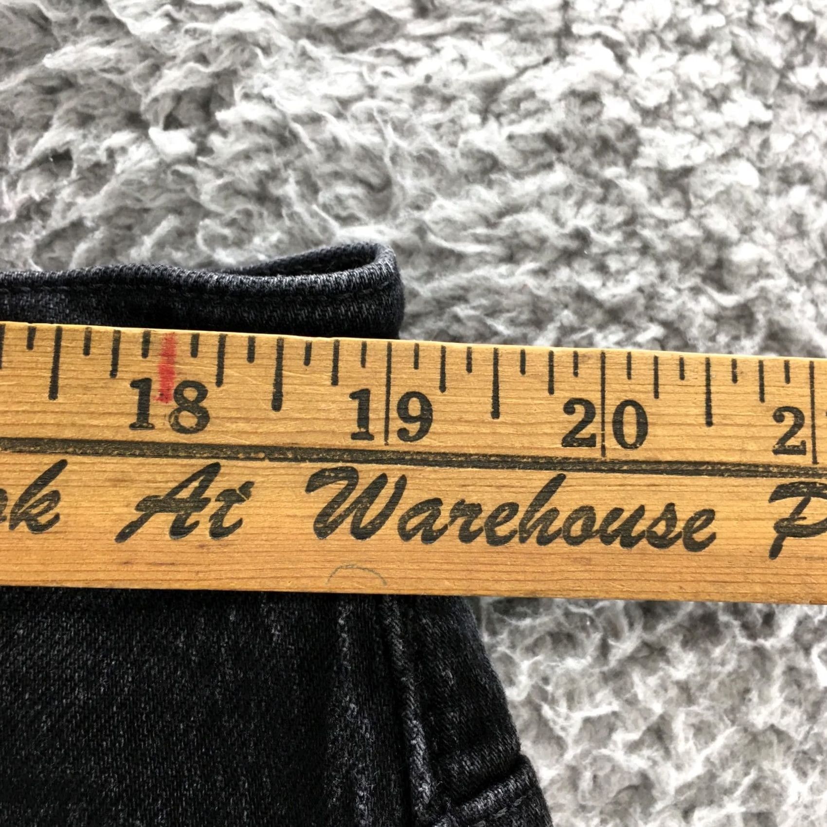Old Navy Old Navy Chino Shorts Womens 4 Black Floral Zip Fly Button Flat Front Cotton Size 27" / US 4 / IT 40 - 6 Thumbnail