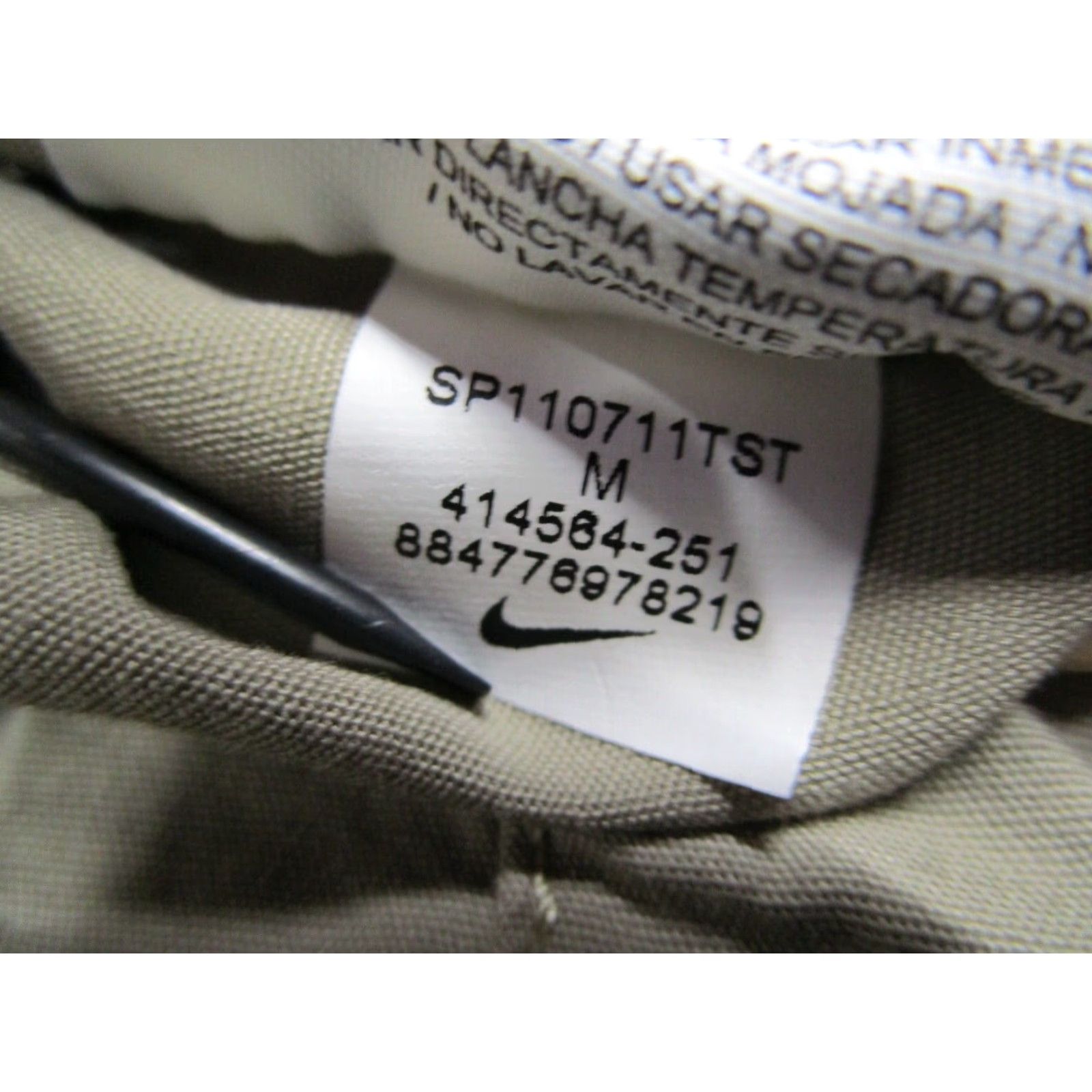 Nike VINTAGE Nike Cargo Shorts Mens Medium Beige Canvas Casual Beach Skate Summer 12" Size US 31 - 6 Thumbnail