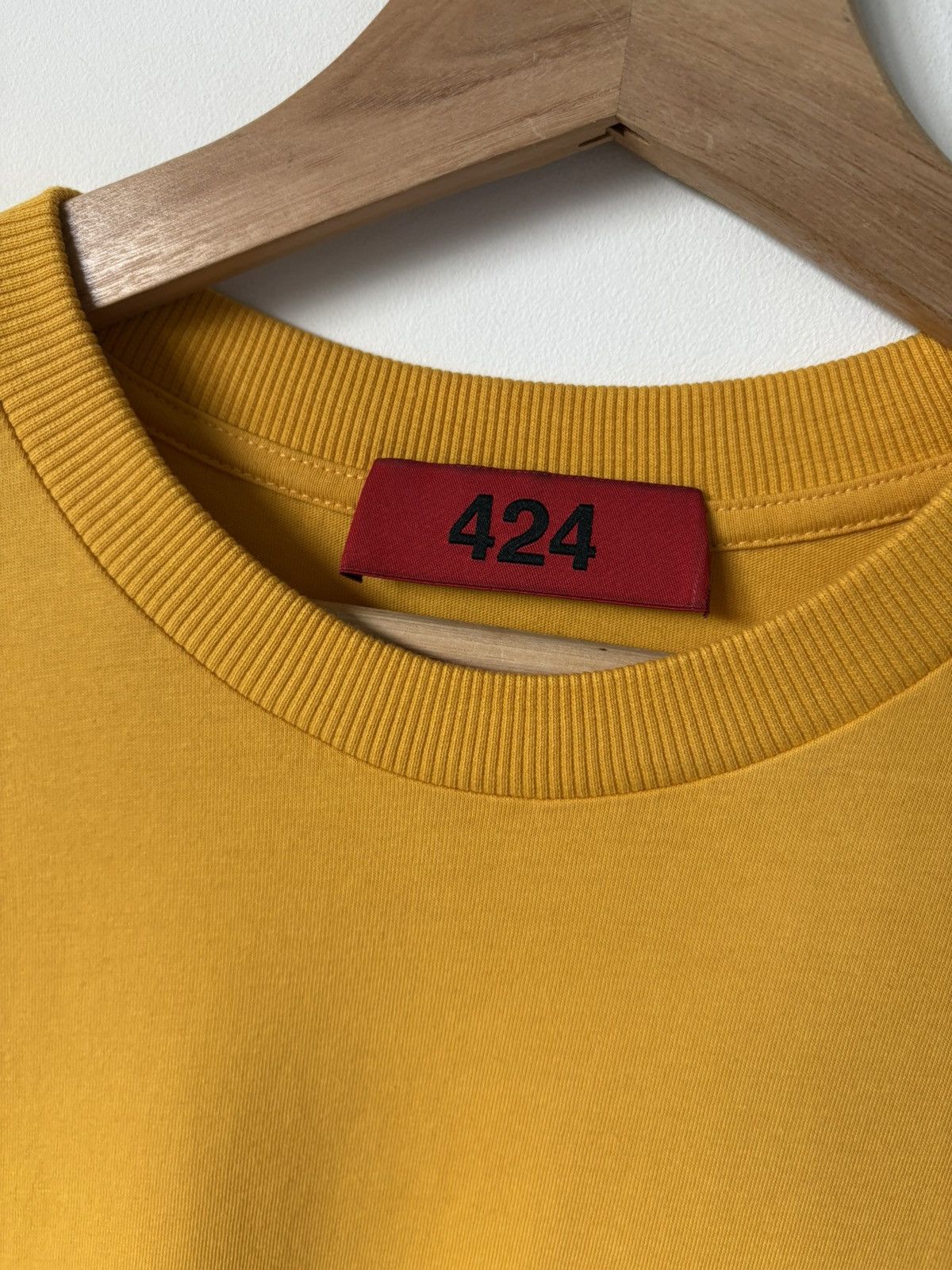 424 424 Yellow Crewneck T-Shirt Size US L / EU 52-54 / 3 - 5 Thumbnail