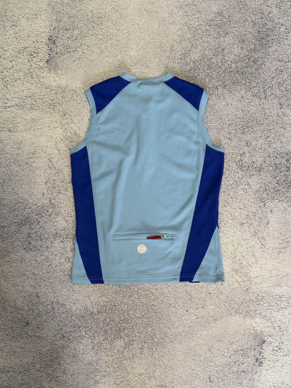 Oakley Vintage Oakley Cycling Jersey Womens XS Sleeveless 1/4 Zip Size XS / US 0-2 / IT 36-38 - 4 Thumbnail