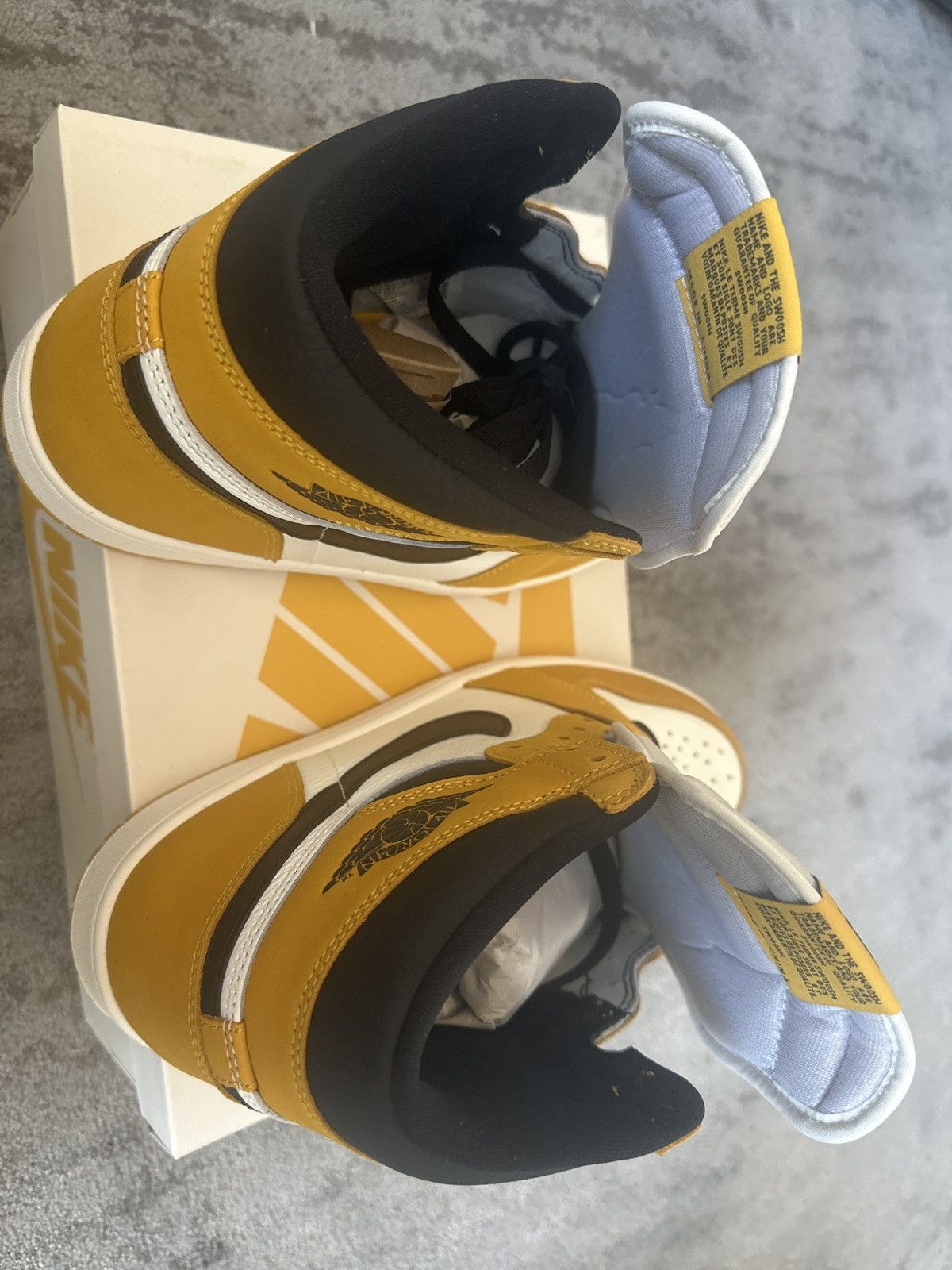 Jordan Brand Brand New- 10.5M Air Jordan 1 Yellow Ochre Size US 10.5 / EU 43-44 - 12 Thumbnail