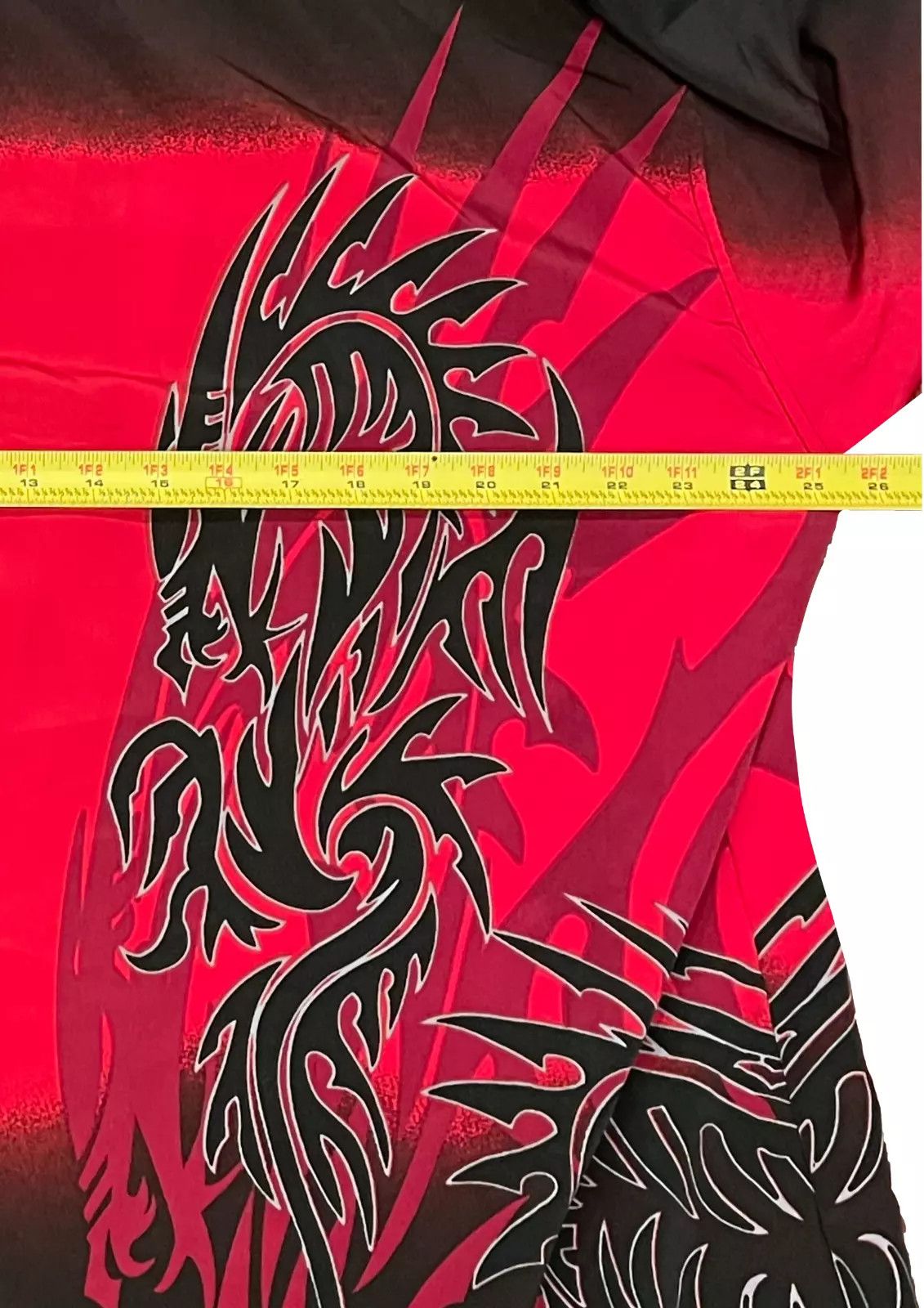 Vintage Red & Black Short Sleeve Dragon Tribal Button size XL Rue 21 Size US XL / EU 56 / 4 - 4 Thumbnail