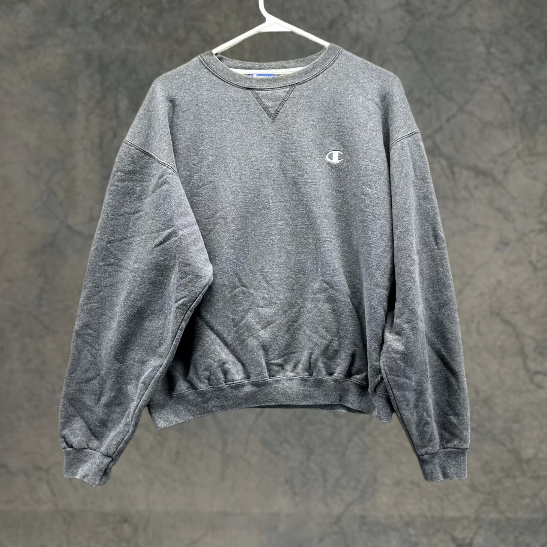 Champion VINTAGE Champion Sweater Men Medium Adult Gray Crewneck Pullover Fleece Cotton Logo Size US M / EU 48-50 / 2 - 1 Thumbnail