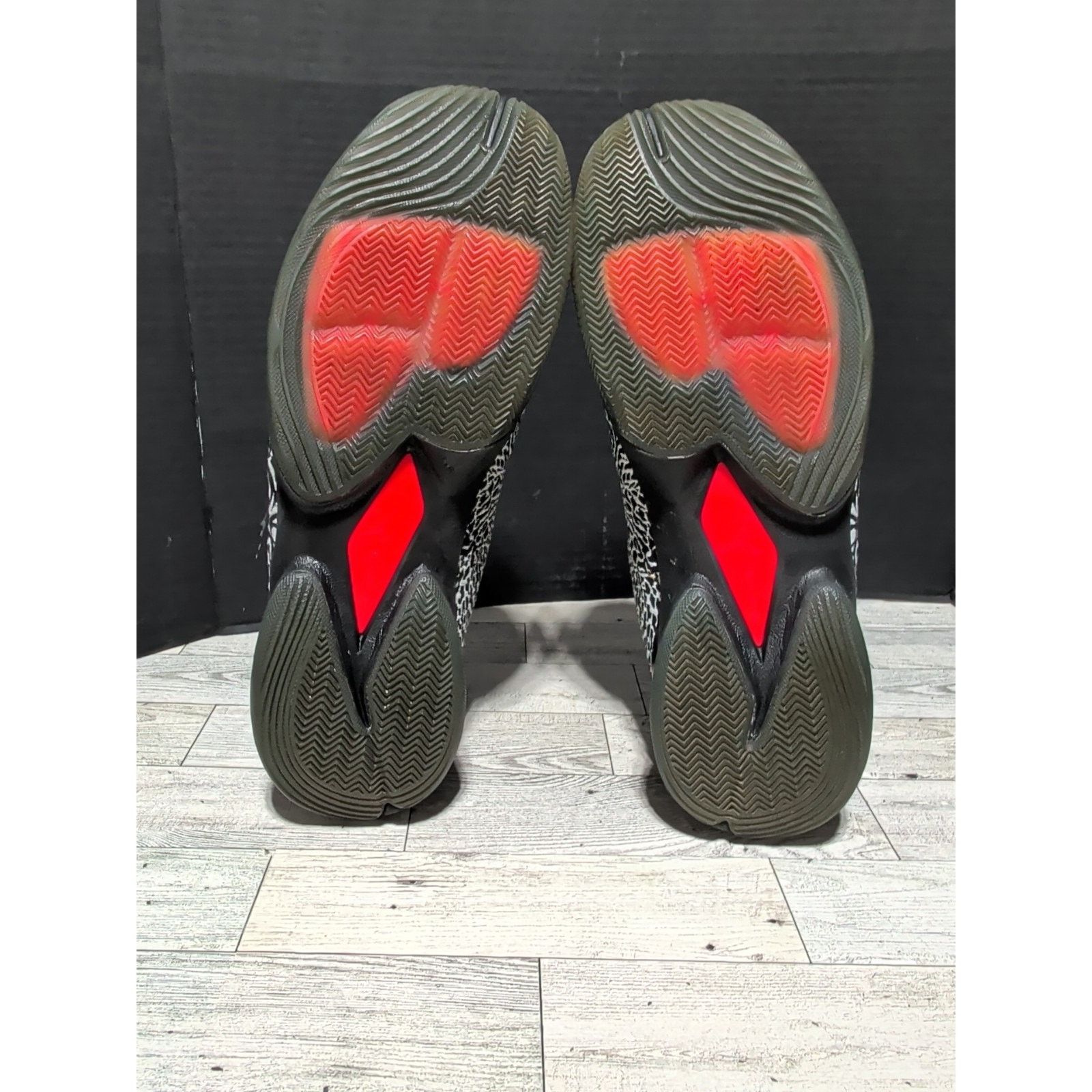 Nike Nike Jordan Super.Fly 4 JCRD Men's 10.5 Basketball Sneakers Size US 10.5 / EU 43-44 - 7 Thumbnail