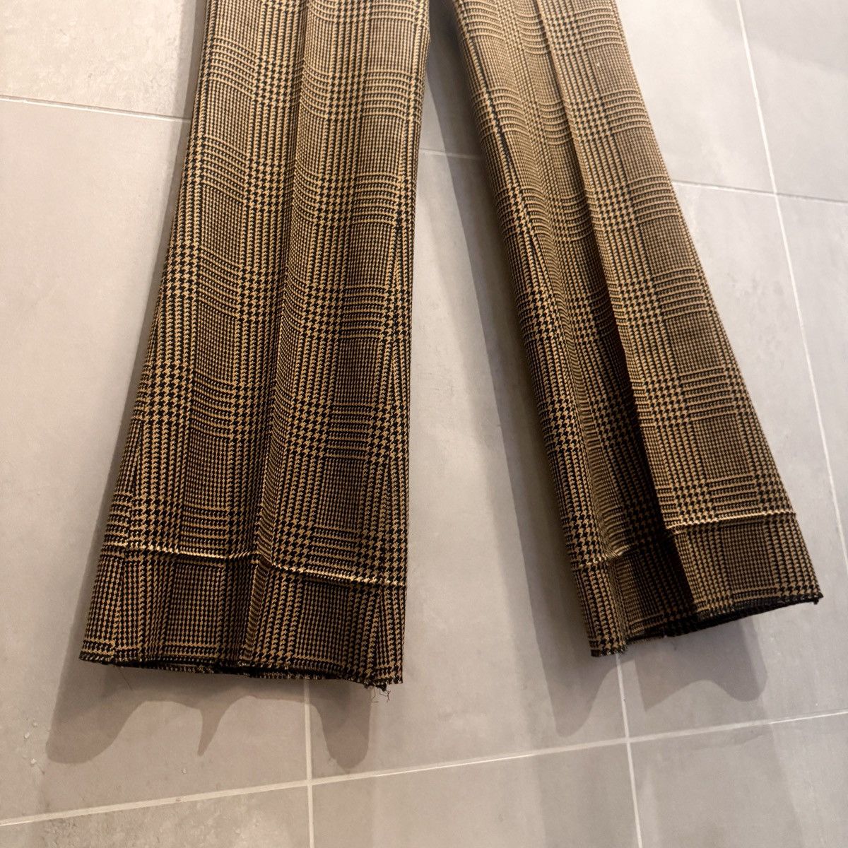 Valentino Wool Trousers with Glen Plaid Pattern and Turn-ups Size US 30 / EU 46 - 3 Thumbnail
