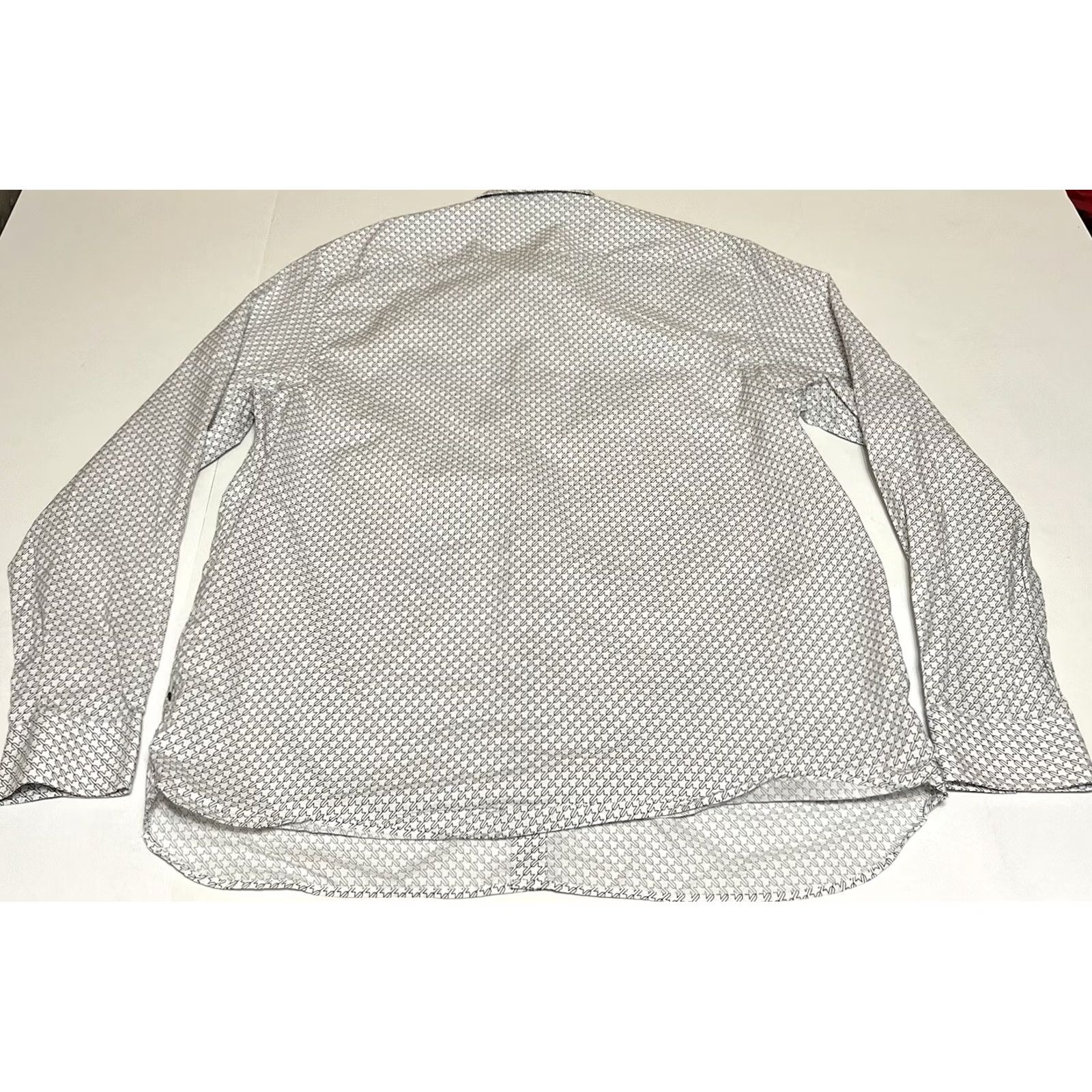 Ted Baker Ted Baker Shirt Mens Size 6 Button Up Long Sleeve Houndstooth All Over Print White Cotton Blend Knit Dress Shirt Mens Regular Year " Size US S / EU 44-46 / 1 - 3 Thumbnail