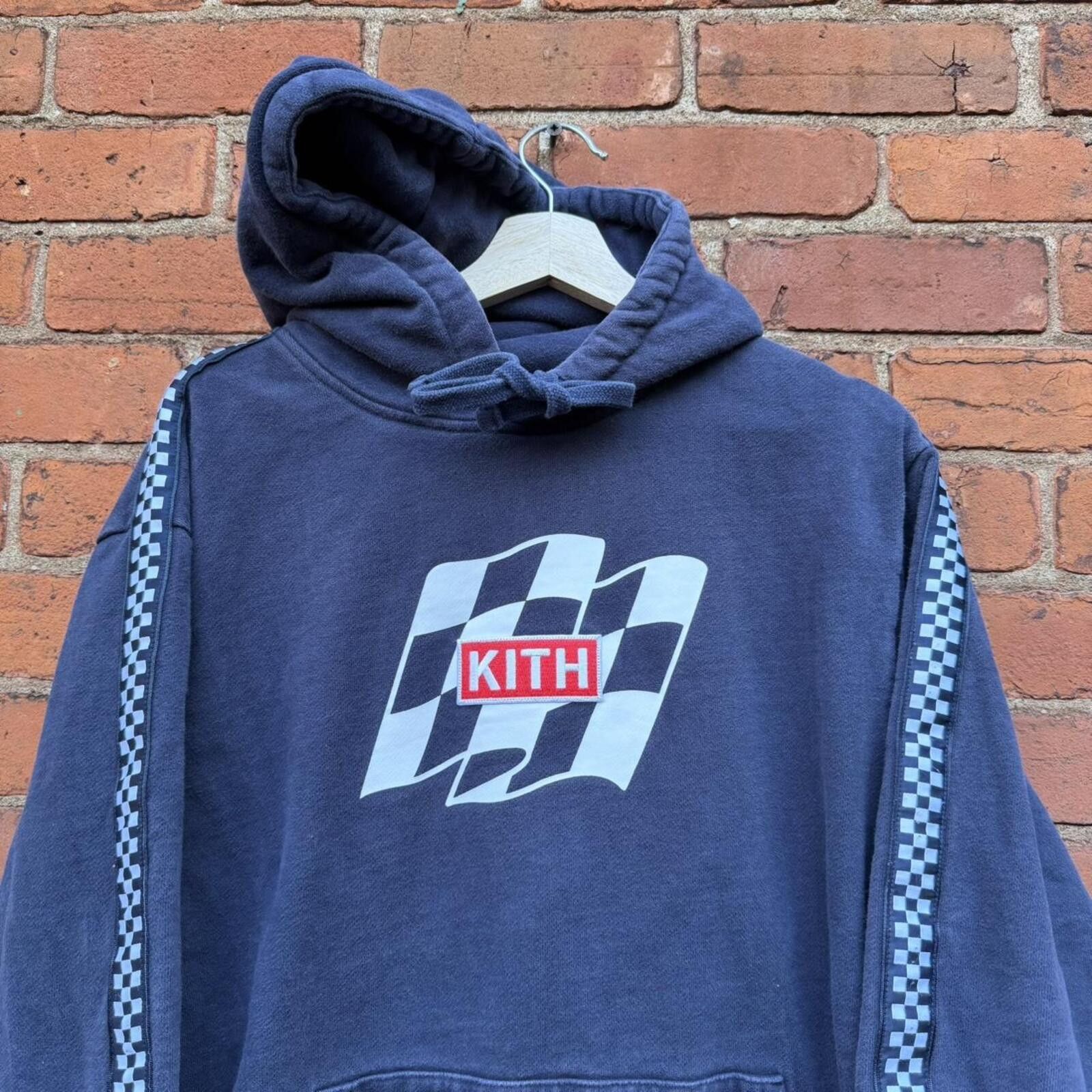 Kith kith flag wave racing hoodie 2018 L Size US L / EU 52-54 / 3 - 1 Thumbnail