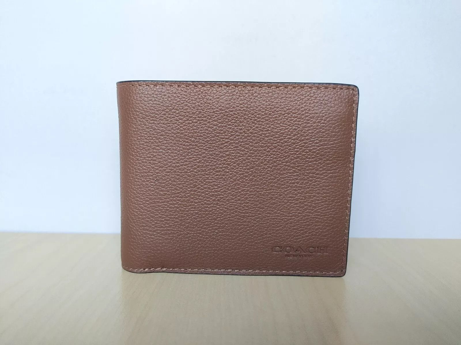 Coach Coach 3 - IN - 1 Leather Wallet T 0533 Size ONE SIZE - 1 Thumbnail