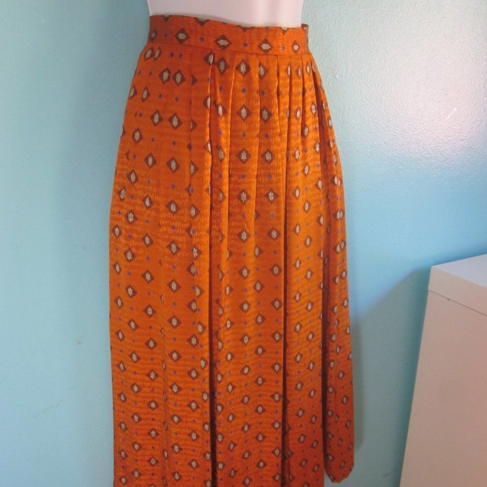Anne Klein Anne Klein II Petites Silk Skirt with Matching Pleated Cumme Size 27" / US 4 / IT 40 - 8 Thumbnail