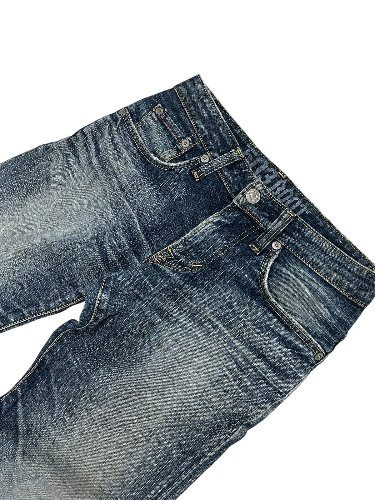 20471120 × Edwin × Japanese Brand Edwin 503 Bootcut Blue Trip Edgeline Washed Denim Size US 30 / EU 46 - 9 Thumbnail