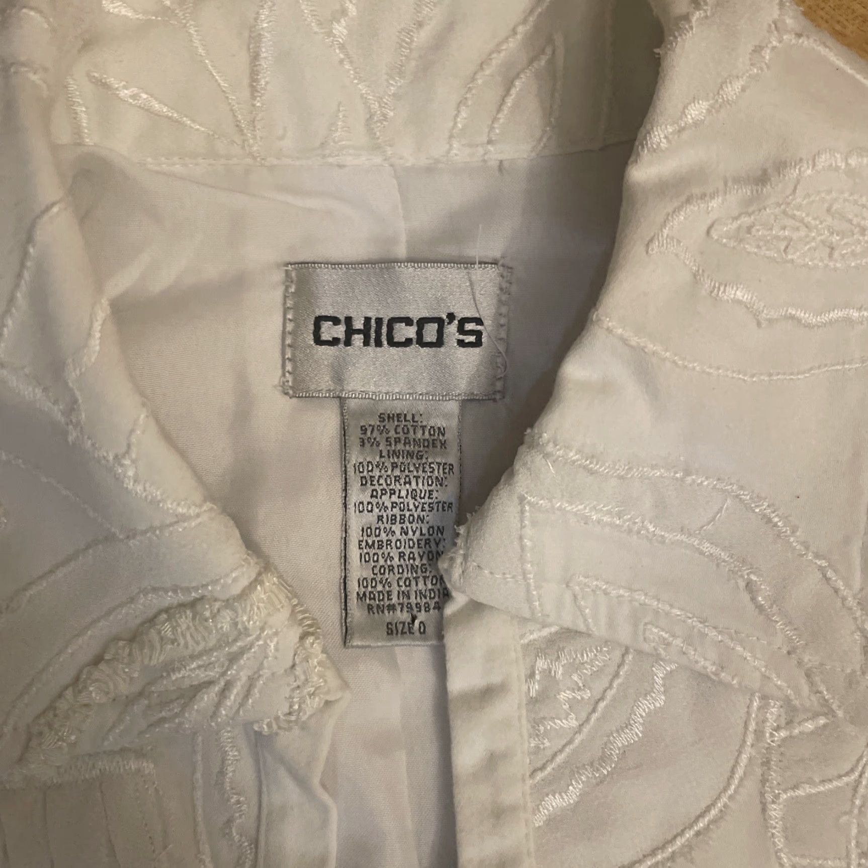 Vintage VINTAGE Chico’s Blazer Jacket Floral Embroidery Leaf Botanical Ivory S Women Size S VTG Size S / US 4 / IT 40 - 4 Thumbnail