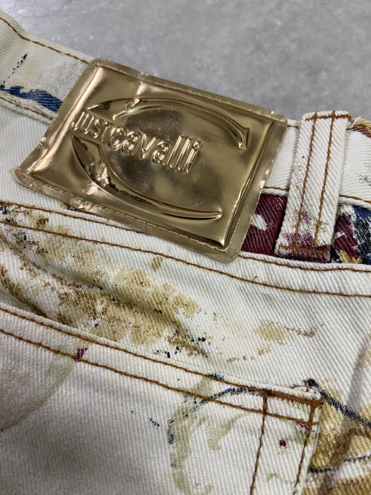 Just Cavalli Juat Cavali Floral Print Flared denim jeans Size US 32 / EU 48 - 6 Thumbnail
