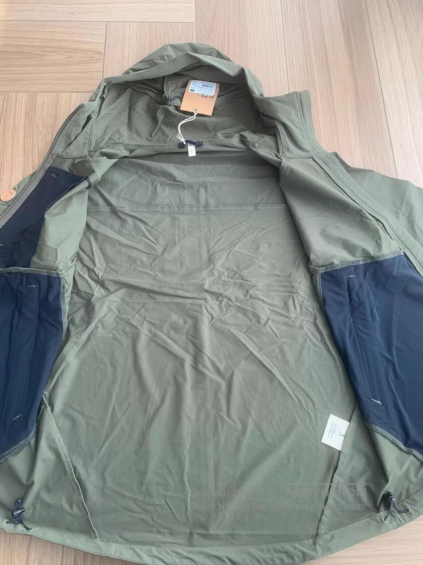 Tultex Green Hooded Light Jacket Size L. Size US L / EU 52-54 / 3 - 4 Thumbnail