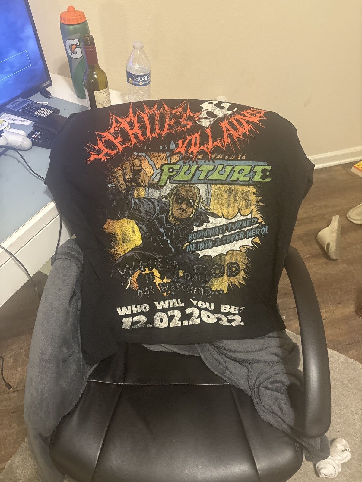 Vintage Future hero’s and villains tee Size US XL / EU 56 / 4 - 1 Thumbnail