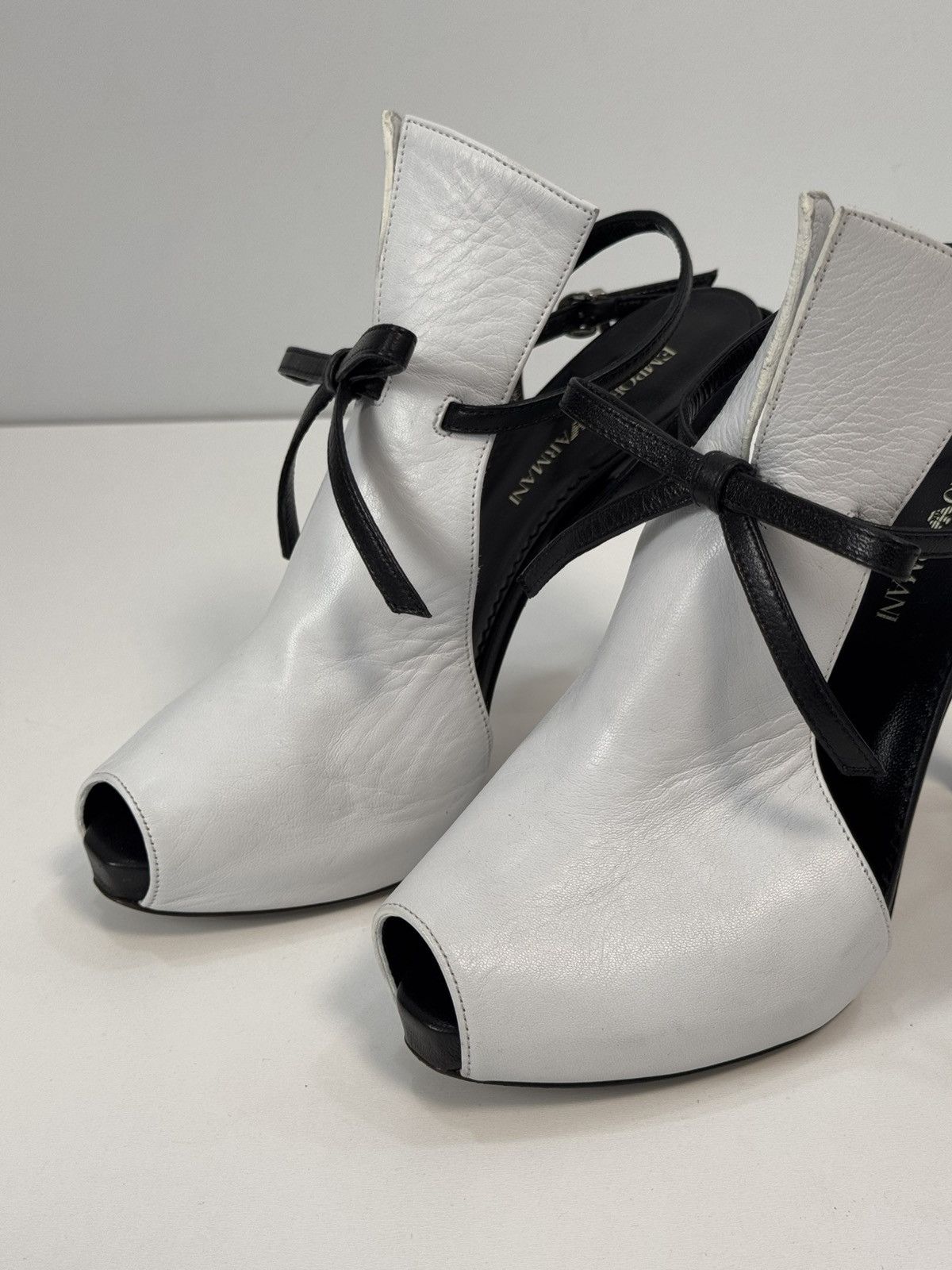 Armani Emporio Armani Leather heels White size 38.5 EU Size US 8.5 / IT 38.5 - 3 Thumbnail