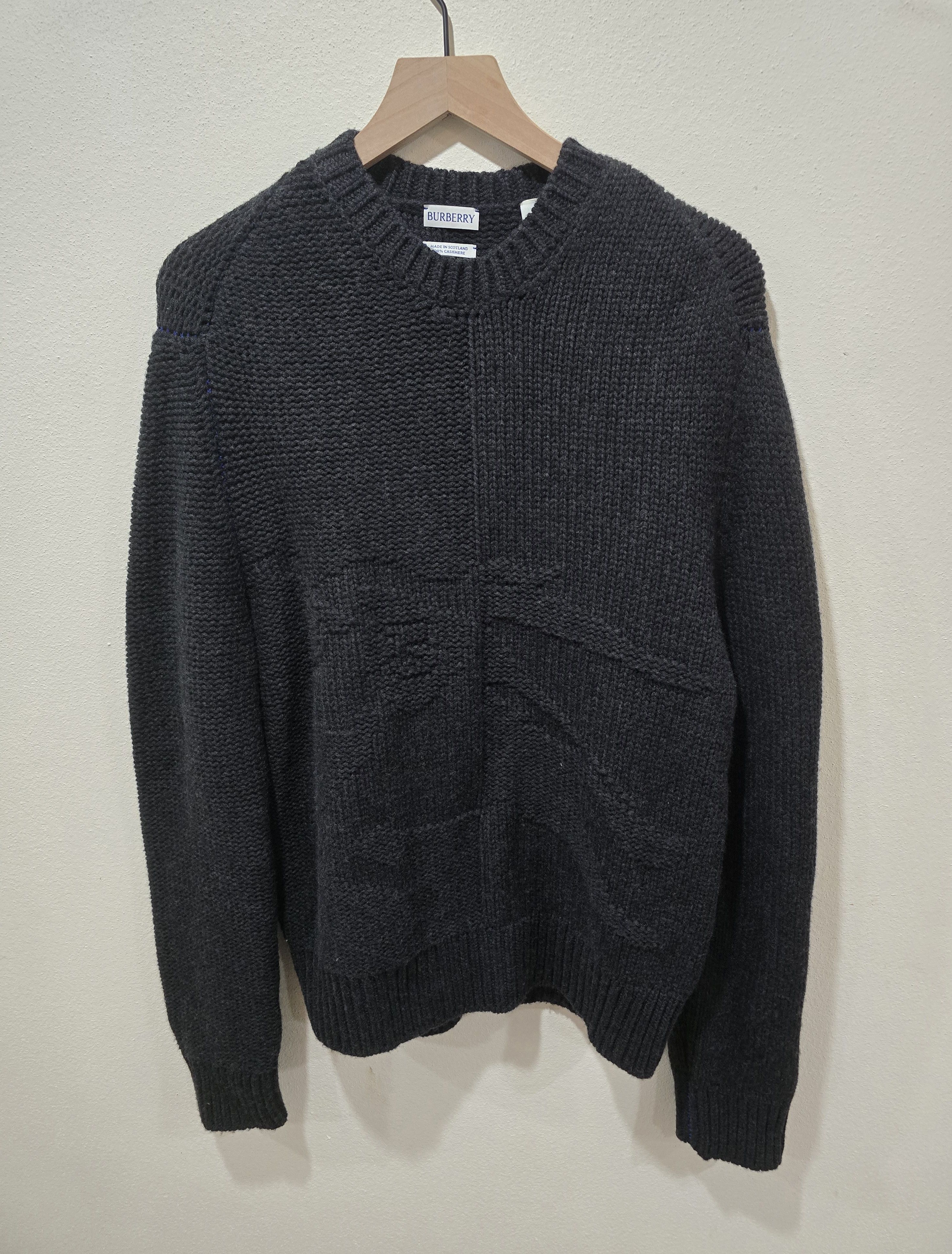 Burberry Burberry Cashmere Equestrian Knight Logo Crewneck Sweater Size US M / EU 48-50 / 2 - 1 Thumbnail