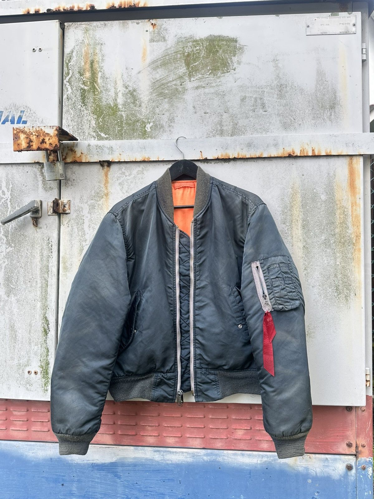 Vintage 🪖THRASHED Faded MA-1 Man Intermediate Bomber Jacket Size US M / EU 48-50 / 2 - 7 Thumbnail