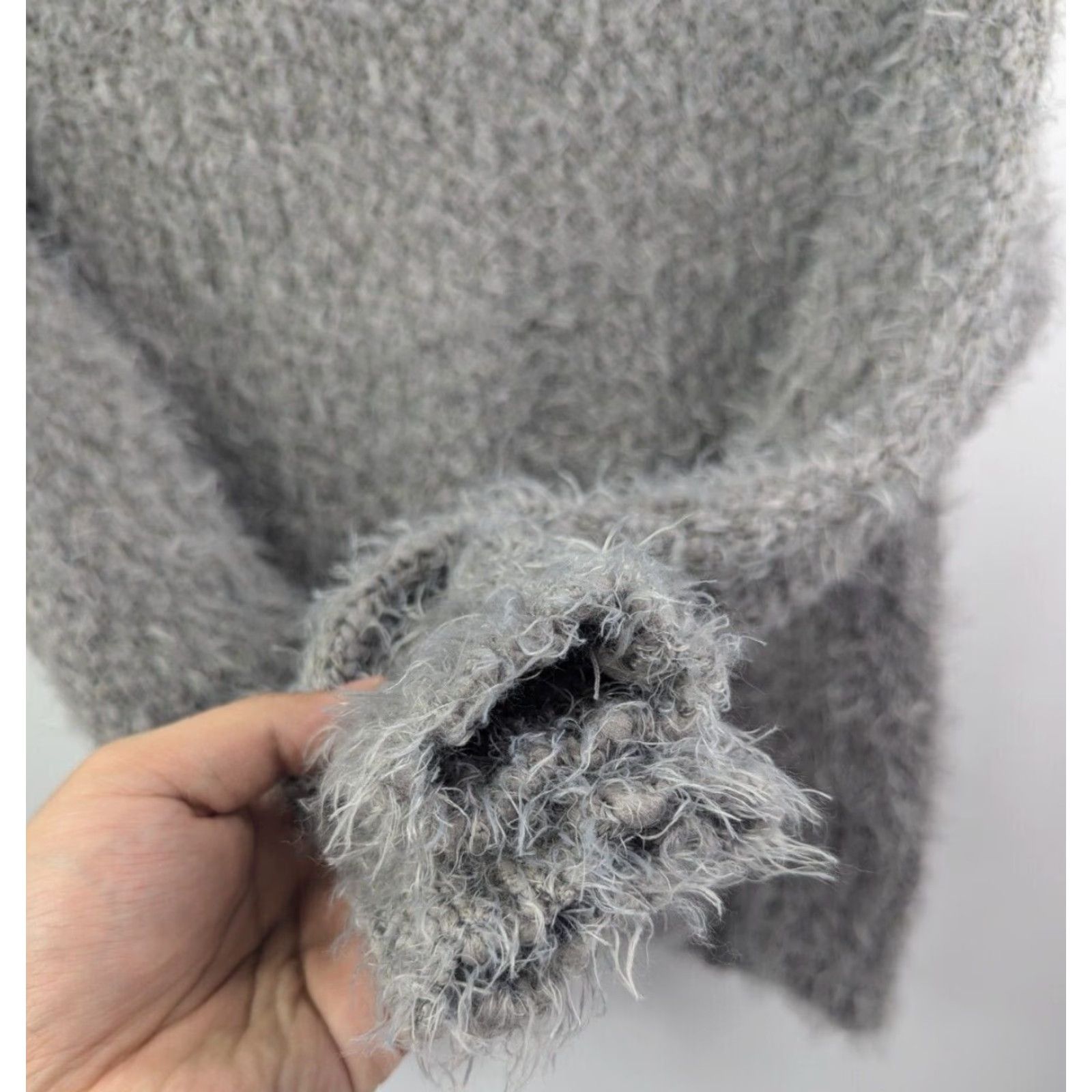 Vintage Knox Rose Sweater M Gray V-Neck Back Cutout Fuzzy Long Sleeve Pullover Women Shirt Size M / US 6-8 / IT 42-44 - 2 Thumbnail