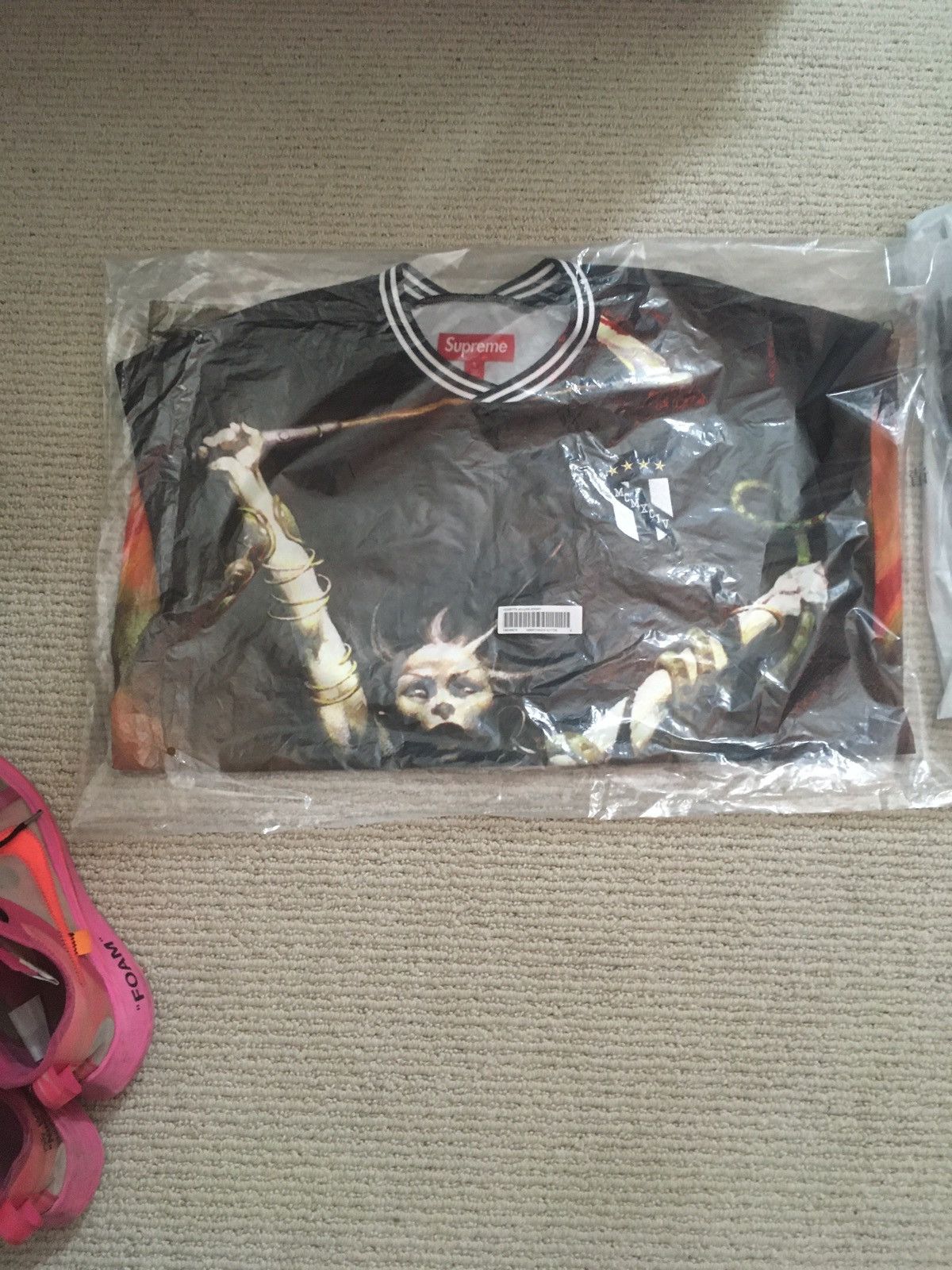 Supreme Supreme/Frank Frazetta Soccer Jersey Size US S / EU 44-46 / 1 - 3 Thumbnail