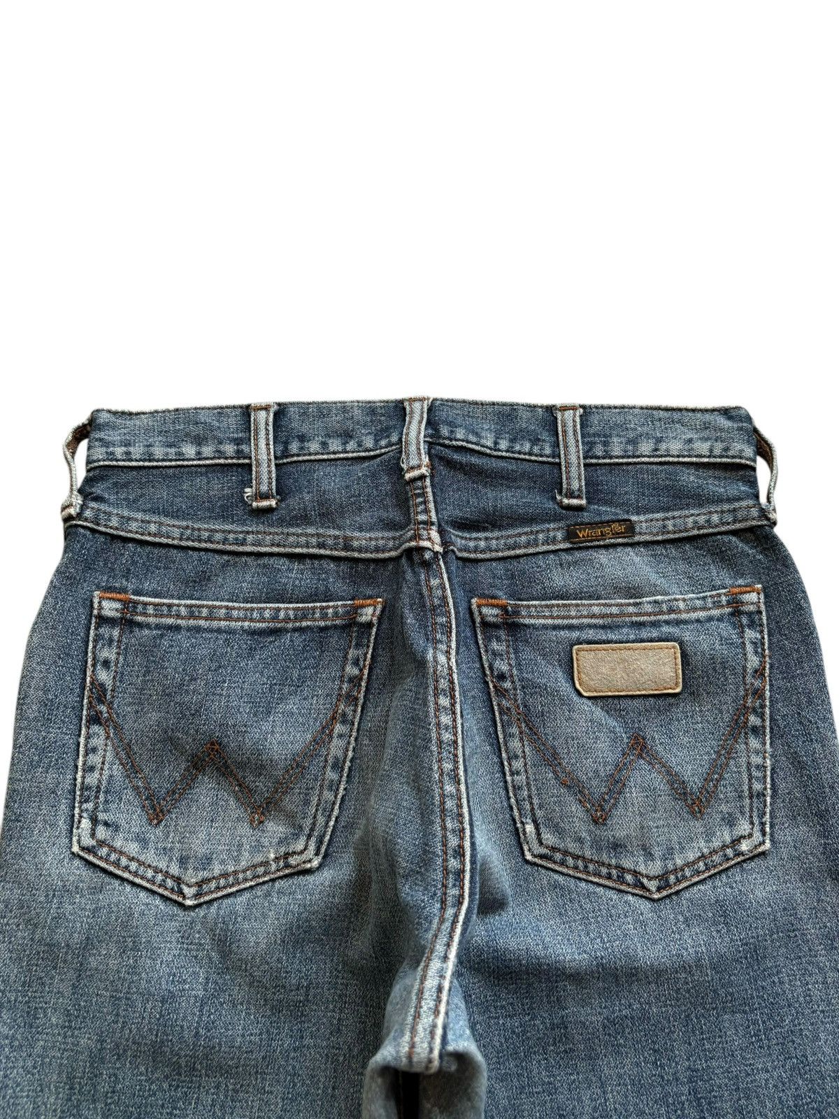 Wrangler Vintage Wrangler Mud Wash Distressed Bootcut Flare Jeans Size US 27 - 8 Thumbnail