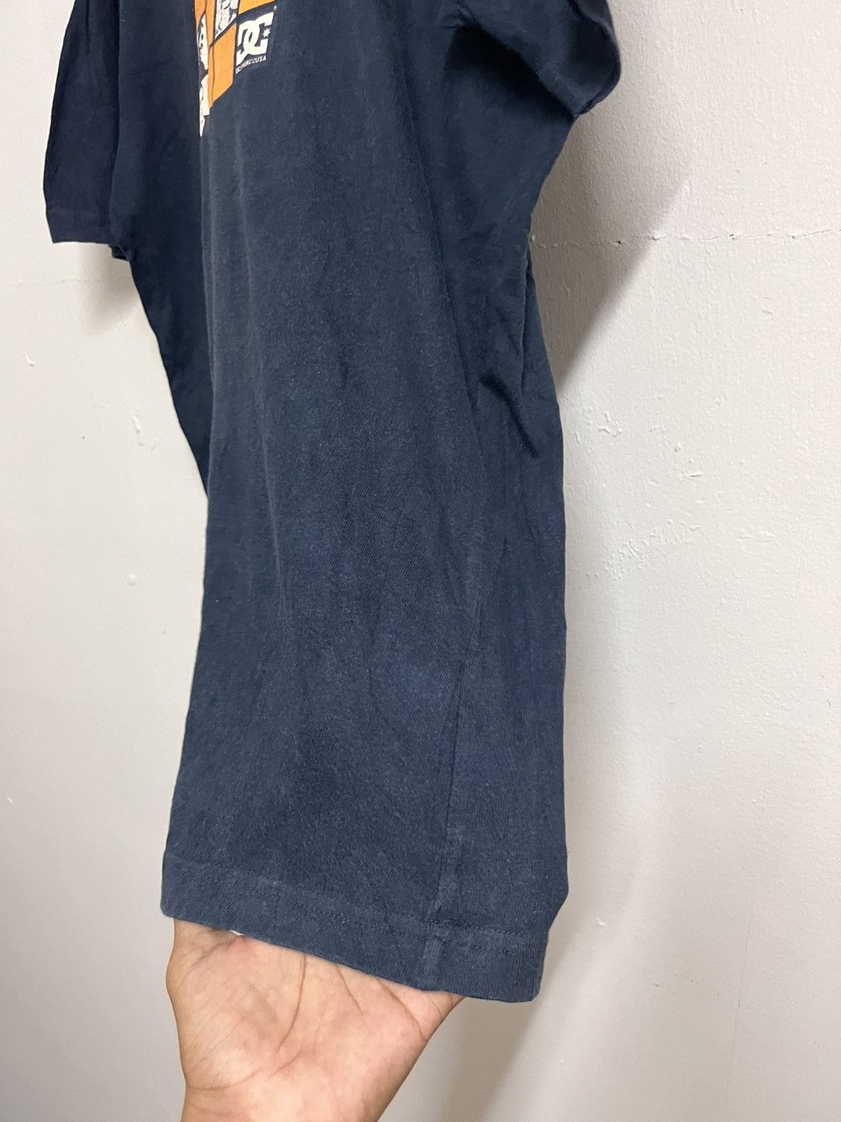 DC vintage DC SHOE CO skateboarding tee Size US L / EU 52-54 / 3 - 7 Thumbnail