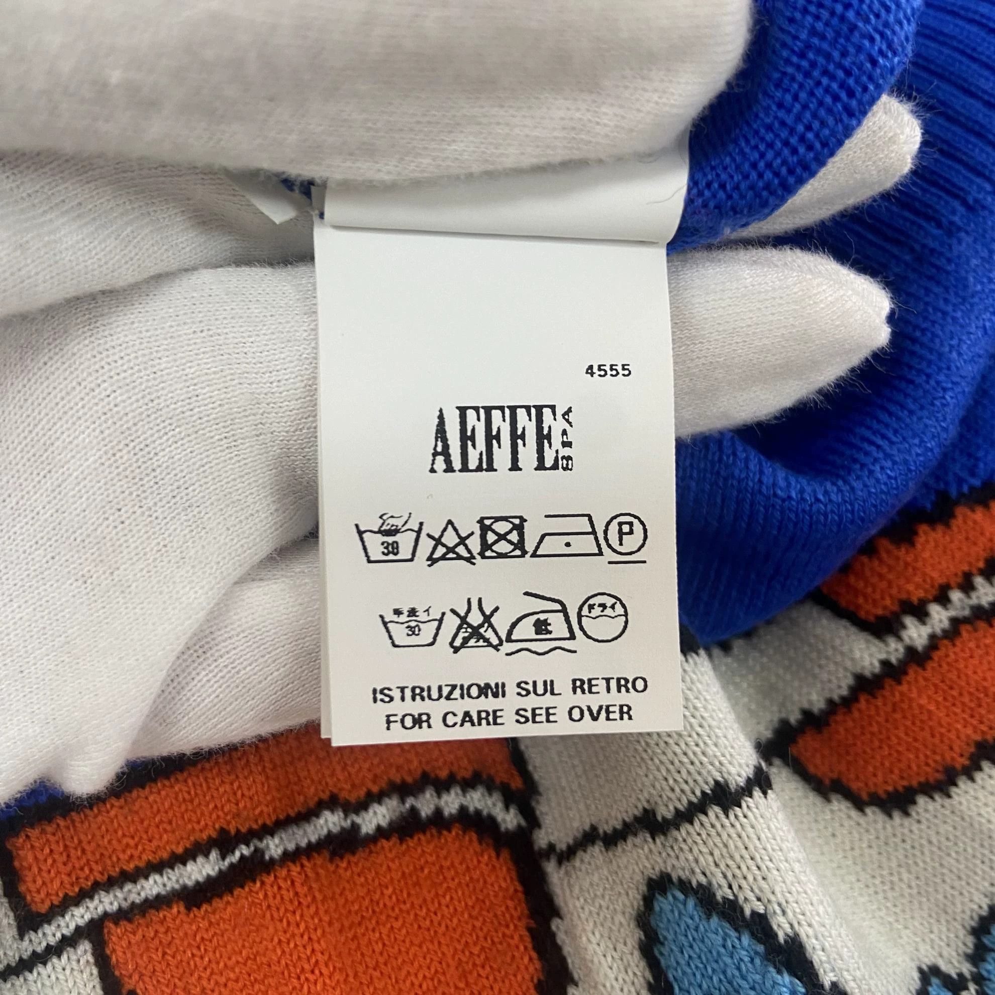 Moschino Moschino Donald Duck Knit Top S 3725 Size US S / EU 44-46 / 1 - 7 Thumbnail
