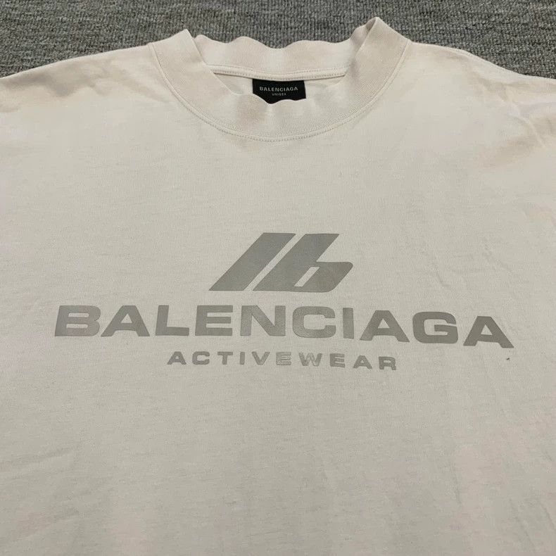 Balenciaga Balenciaga White new reflective LOGO short sleeve Size US L / EU 52-54 / 3 - 8 Thumbnail