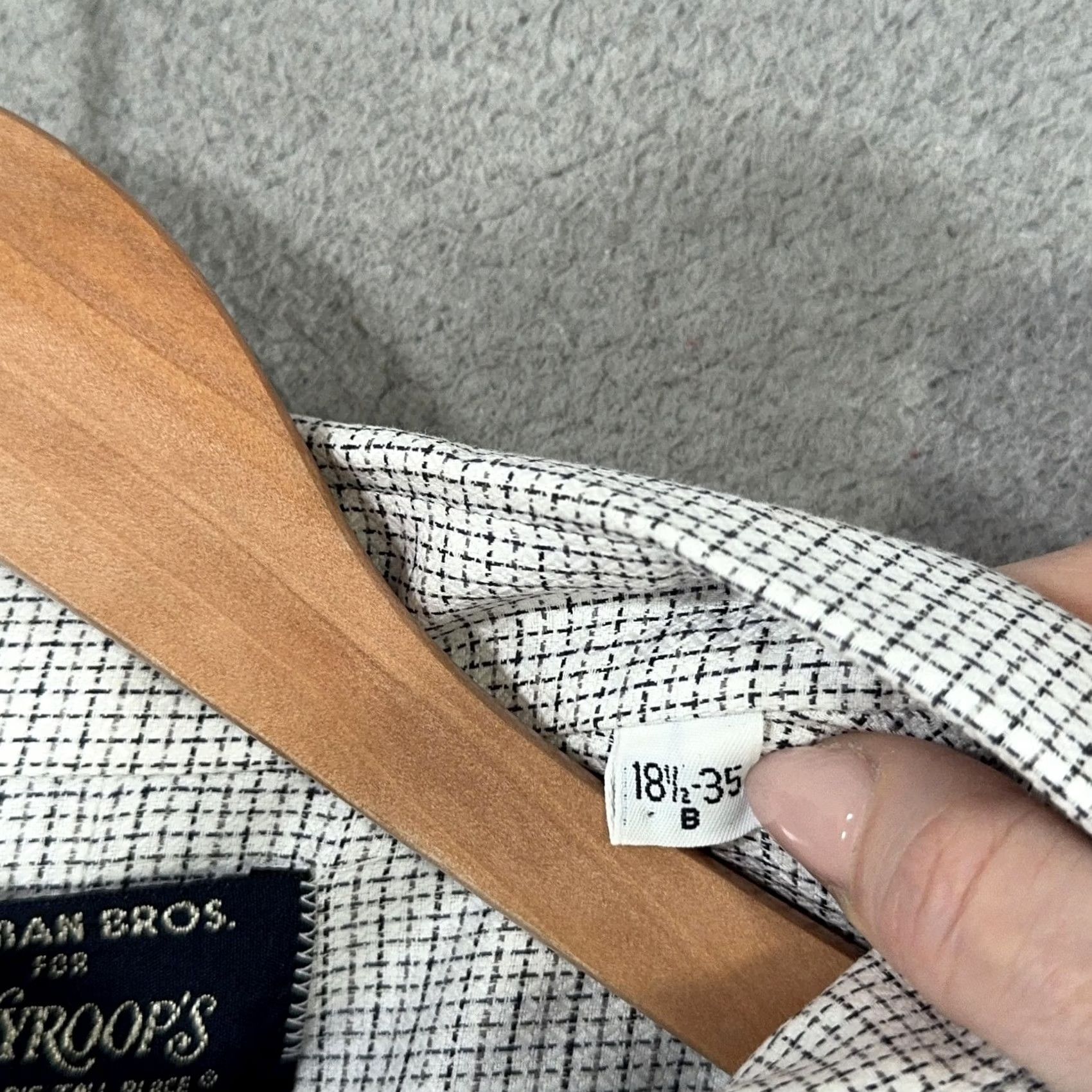 Vintage Vintage Gitman Bros Shirt Mens 18.5 34/35 White Grid 90s Boxy Fit Check Big Tall Size US XXL / EU 58 / 5 - 5 Thumbnail