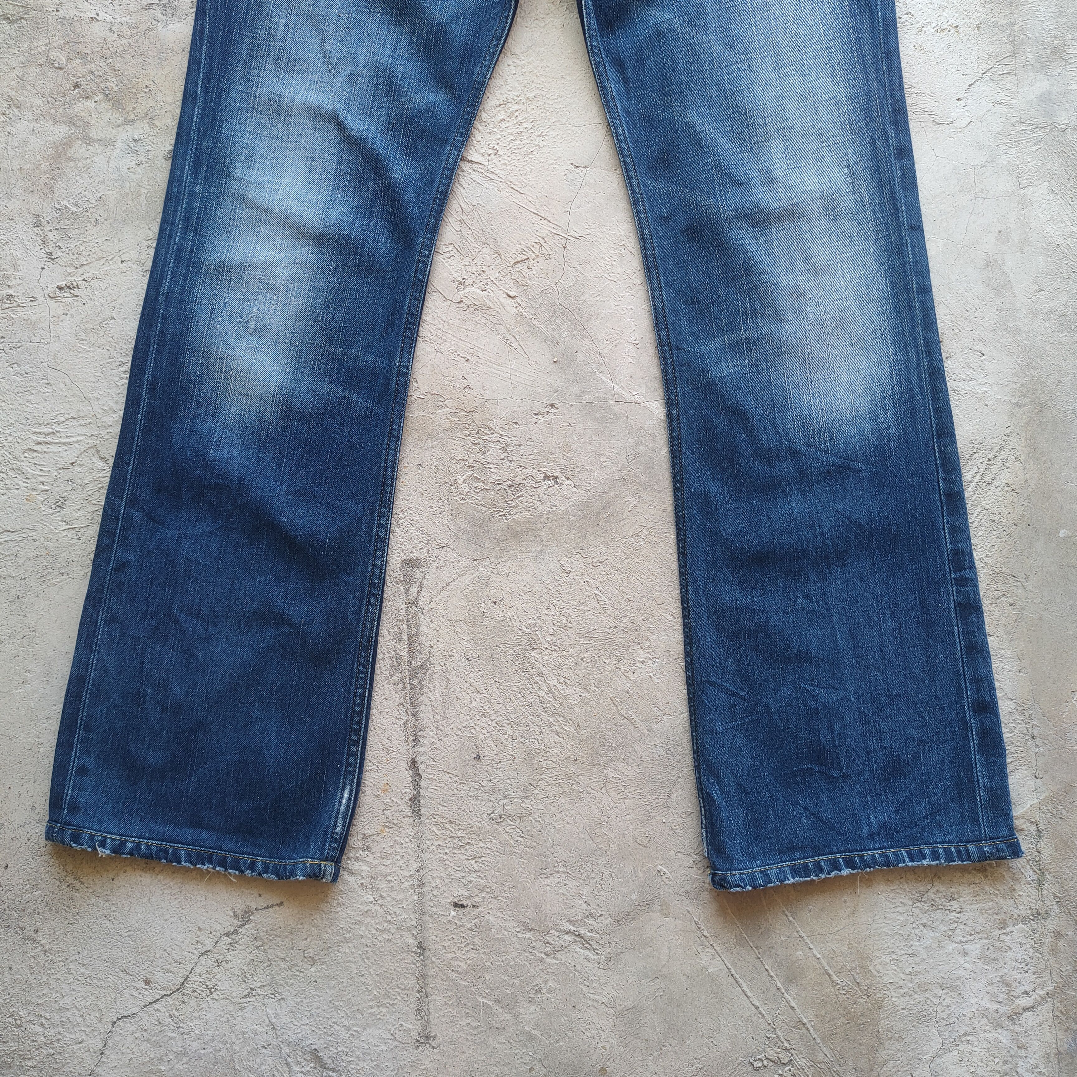 Diesel W30 VINTAGE DIESEL FLARE DISTRESSED JEAN PANTS Size US 30 / EU 46 - 4 Thumbnail