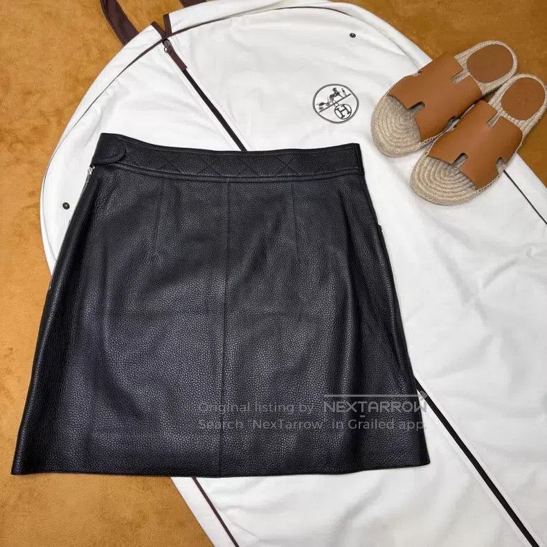 Hermes Hermes Black Deer Skin Short Skirt Size 26" / US 2 / IT 38 - 2 Thumbnail