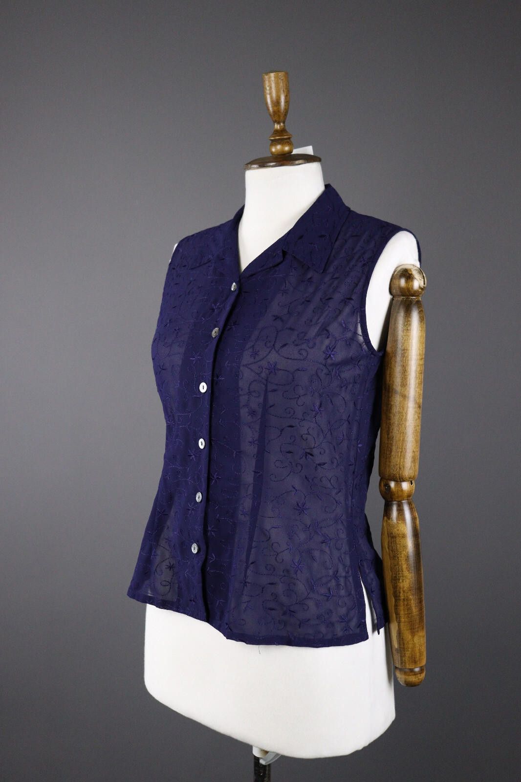 Designer Vintage Laure Ashley Blue Floral Vest Gilet EU 34 US 4 UK 8 Size S / US 4 / IT 40 - 1 Thumbnail