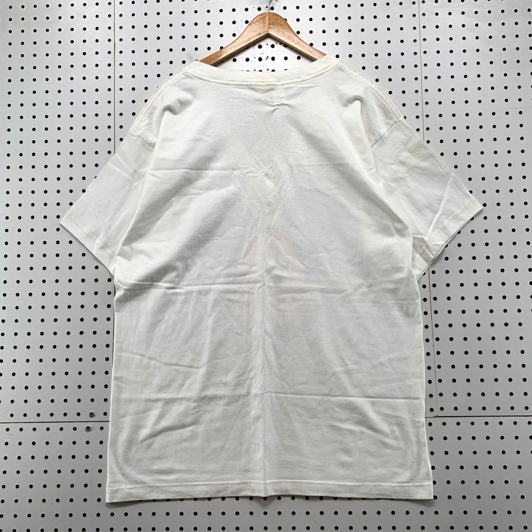 Disney VINTAGE Disney Mickey Mouse T Shirt Mens XL White 90s V Neck Graphic Tee Size US XL / EU 56 / 4 - 3 Thumbnail