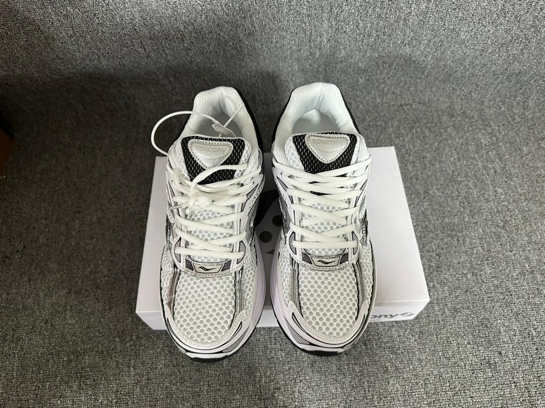 Saucony Saucony Omni 9 Silver White Grey Size US 9.5 / EU 42-43 - 1 Thumbnail