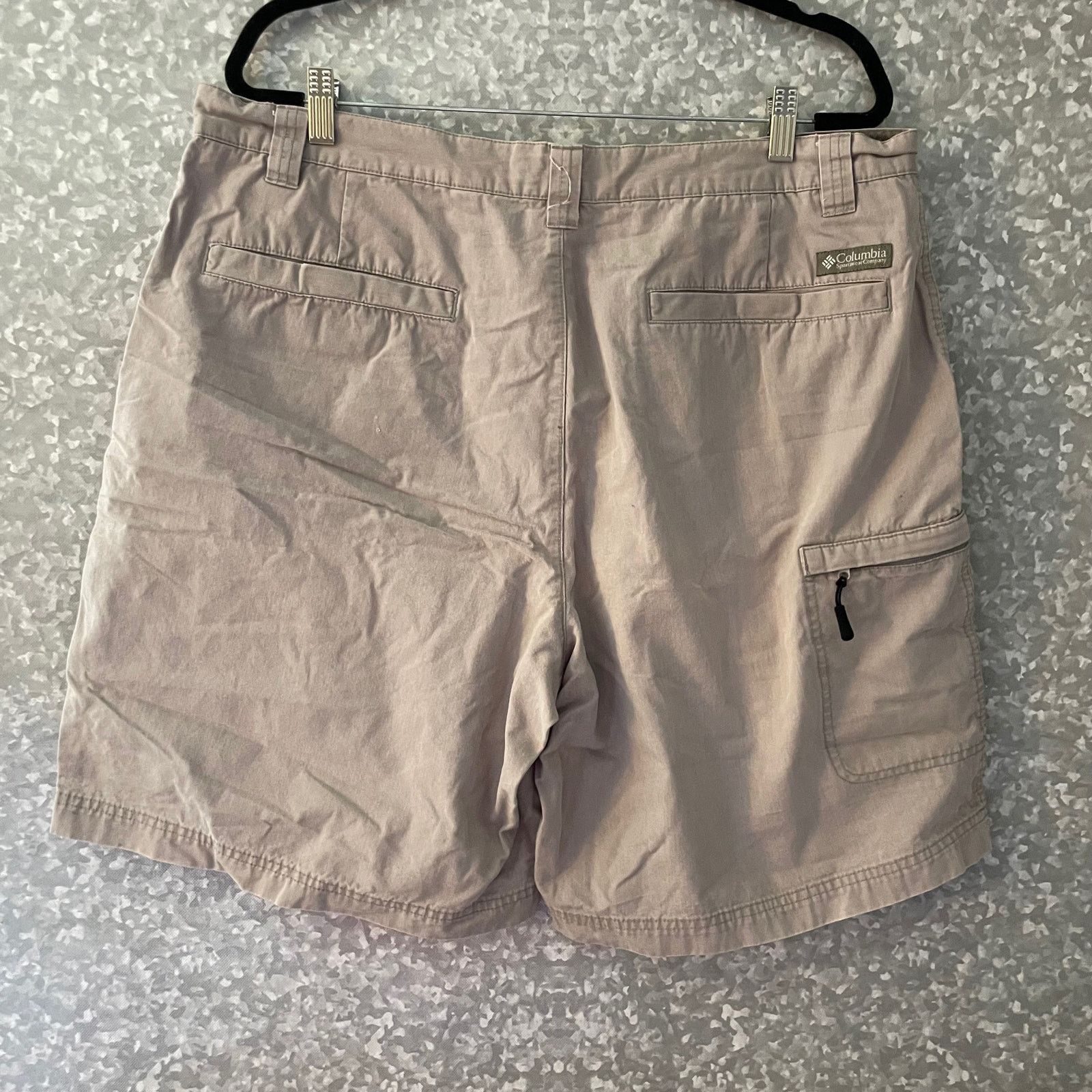 Columbia Columbia Khaki Tan Zip Cargo Chino Shorts - Size 40 Size US 40 / EU 56 - 6 Thumbnail
