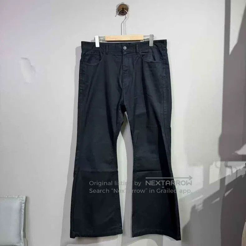Balenciaga Balenciaga size L Black Flare Jeans Size US 27 - 1 Thumbnail