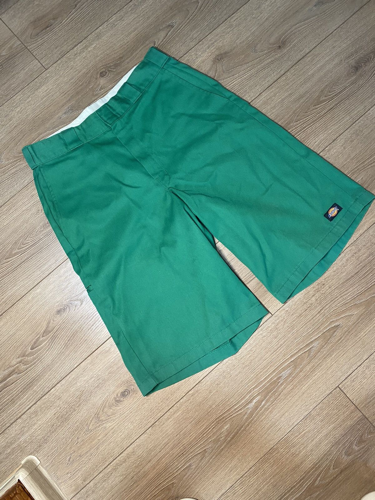 Dickies Green Dickies Worker Shorts oversize vintage y2k rap Size US 32 / EU 48 - 4 Thumbnail