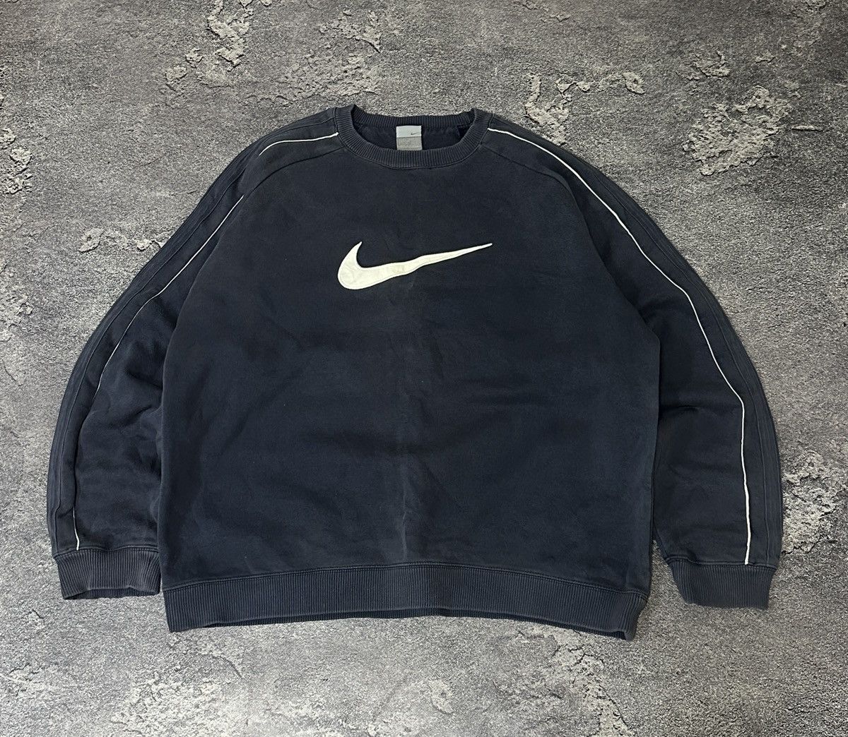 Vintage Vintage Nike Distressed Faded Sweatshirt Blue Men’s L Size Size US L / EU 52-54 / 3 - 1 Thumbnail